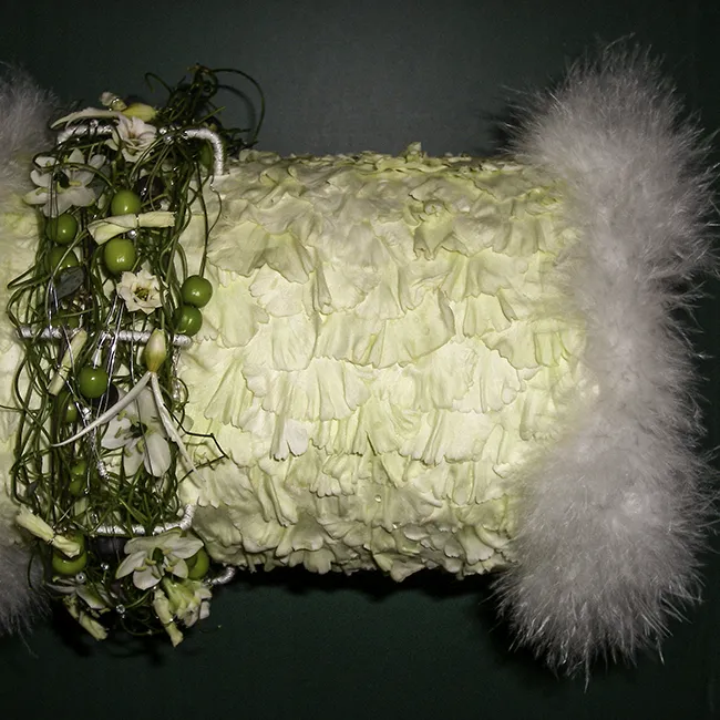 Hochzeitsgesteck in weiß